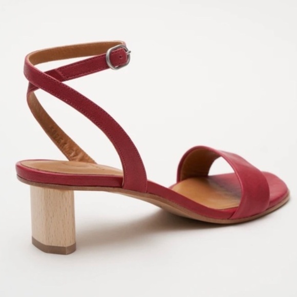 COCLICO Shoes - Coclico Red Noel Sandals size 39